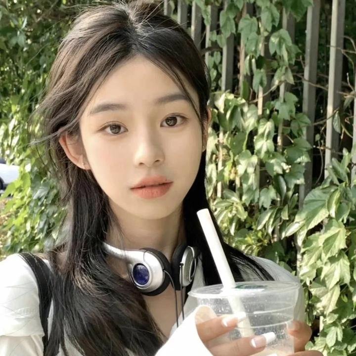 微微一笑很倾城