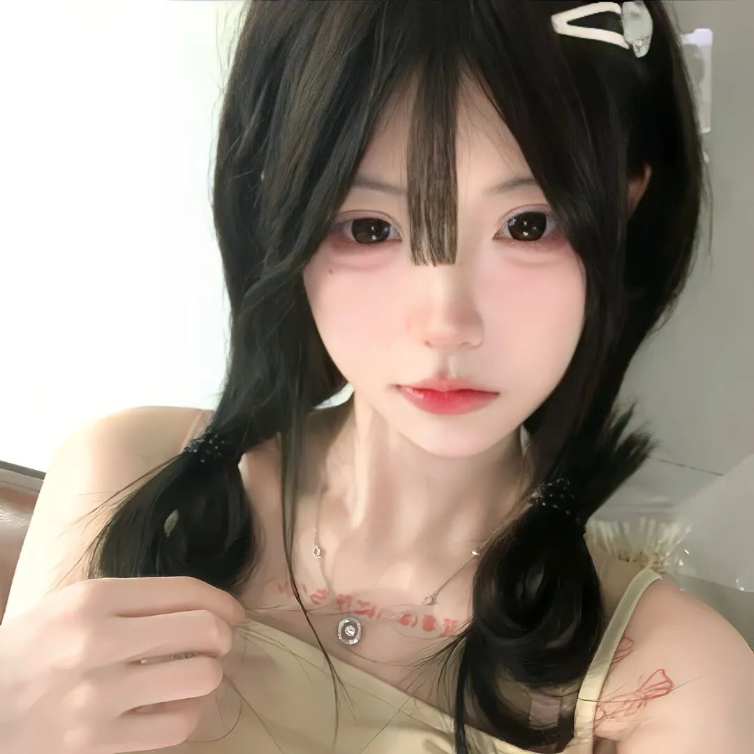 九个学生的短片